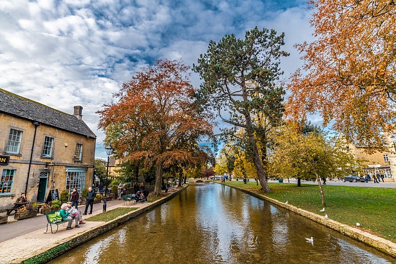 bourton on the water