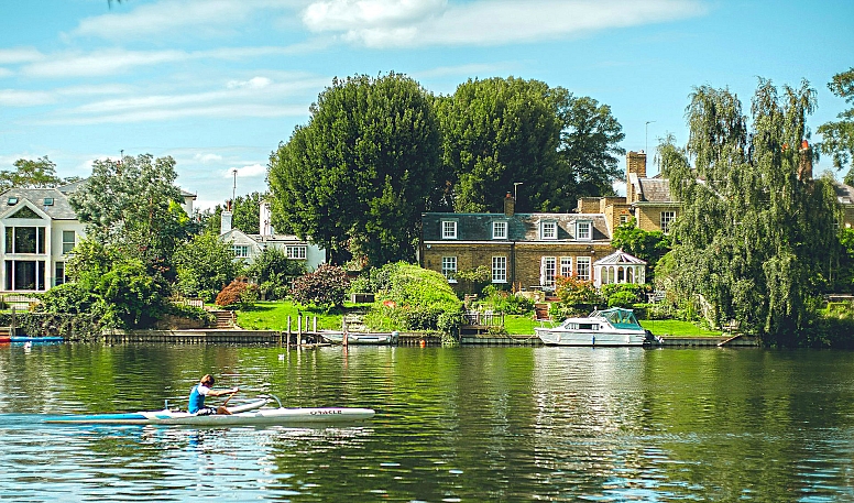 kingston upon thames